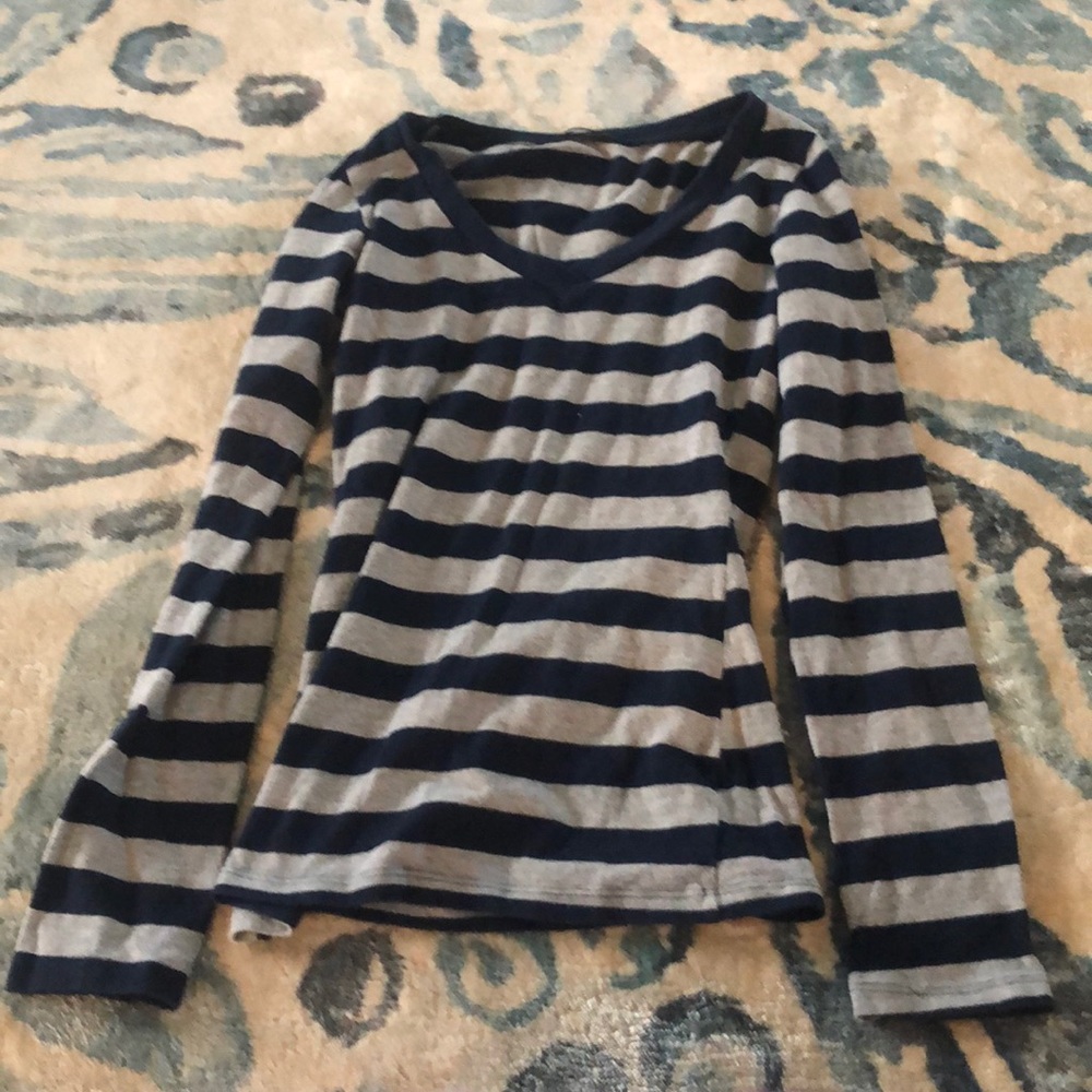 Xxi forever 21 Striped v-neck